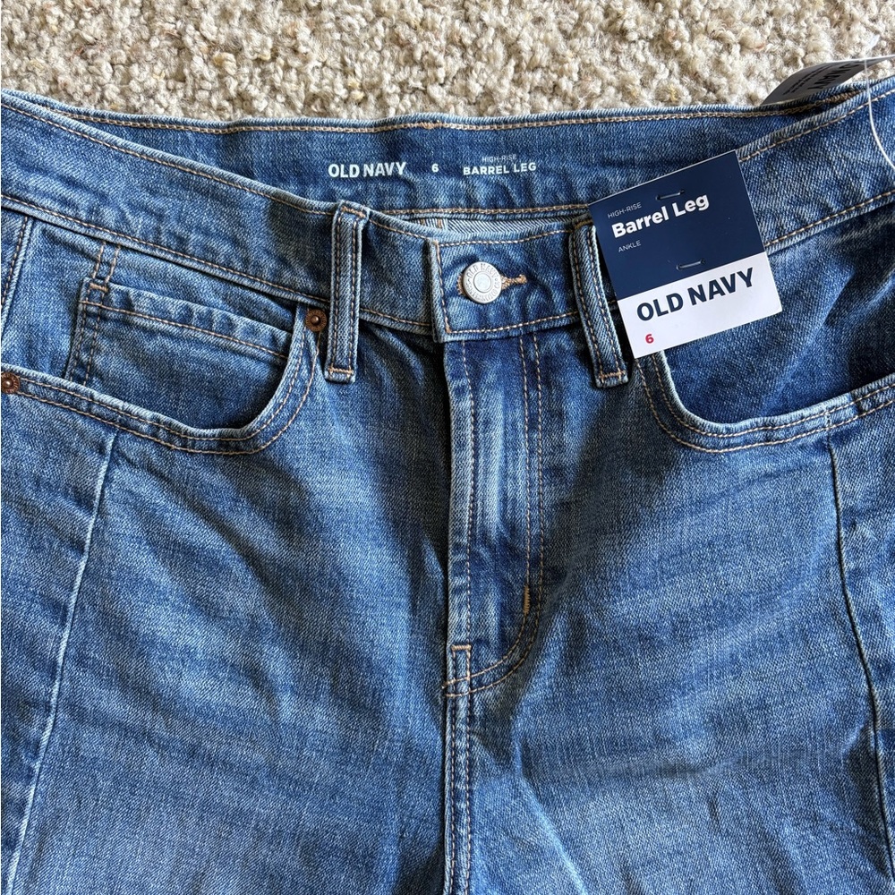 Old Navy Barrel Leg Jeans - Medium Blue